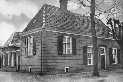 Boerderij dorpsstraat 11 in Hummelo. Hier vestigde zich schoenmaker Greven.