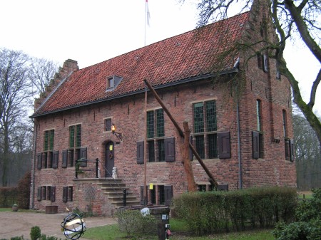 Slipjacht door Hummelo, Keppel en Doetinchem: Bij kasteel De Kelder in Doetinchem wordt een pauze ingelast