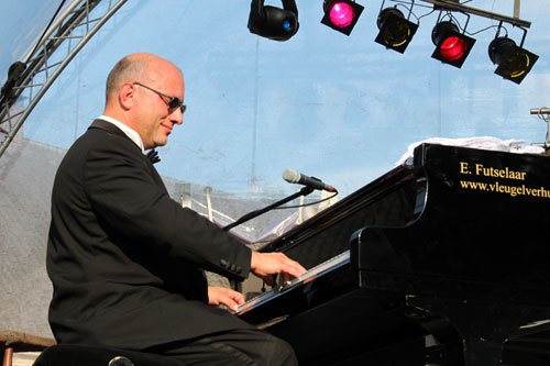Joerg Hegemann (Jazztime at the Keppel Castle 2011)