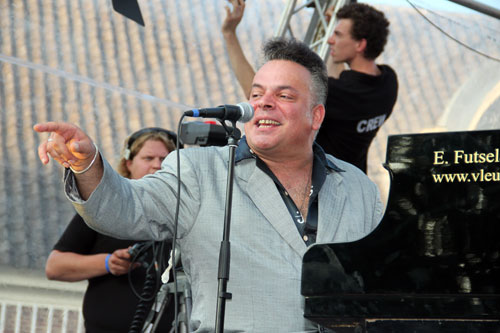 Mike Sanchez (Jazztime at the Keppel Castle 2011)